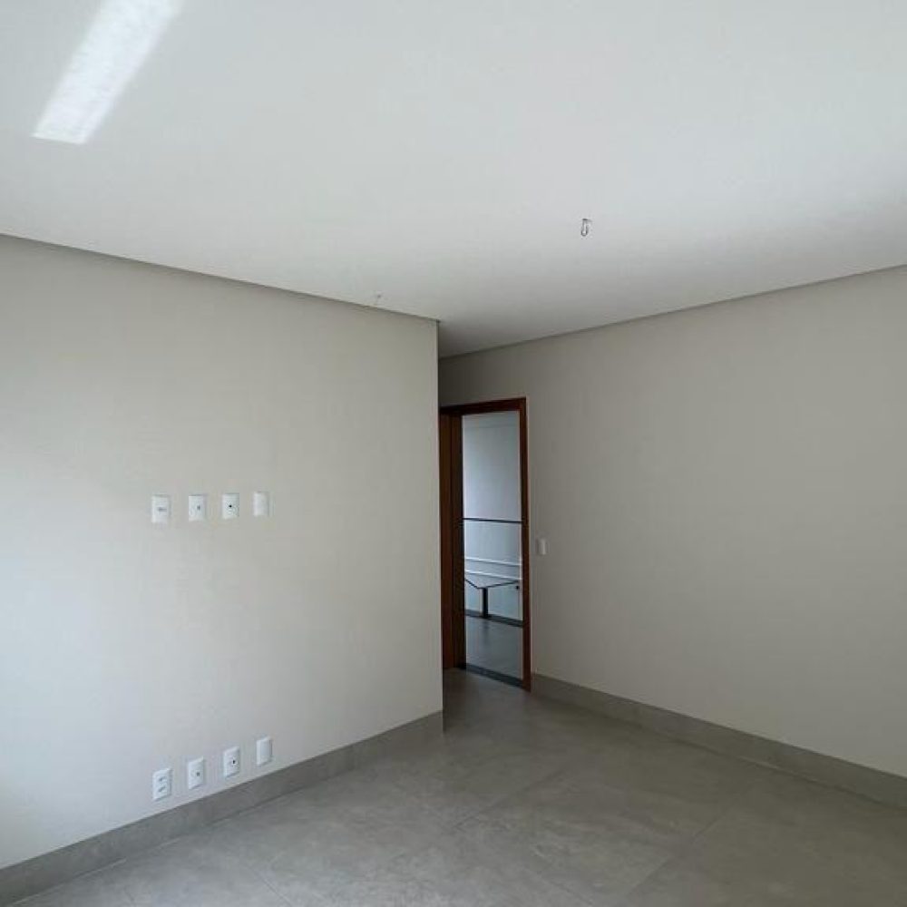 ︎ Sobrado no Jardins Madri com 290m2 (3)